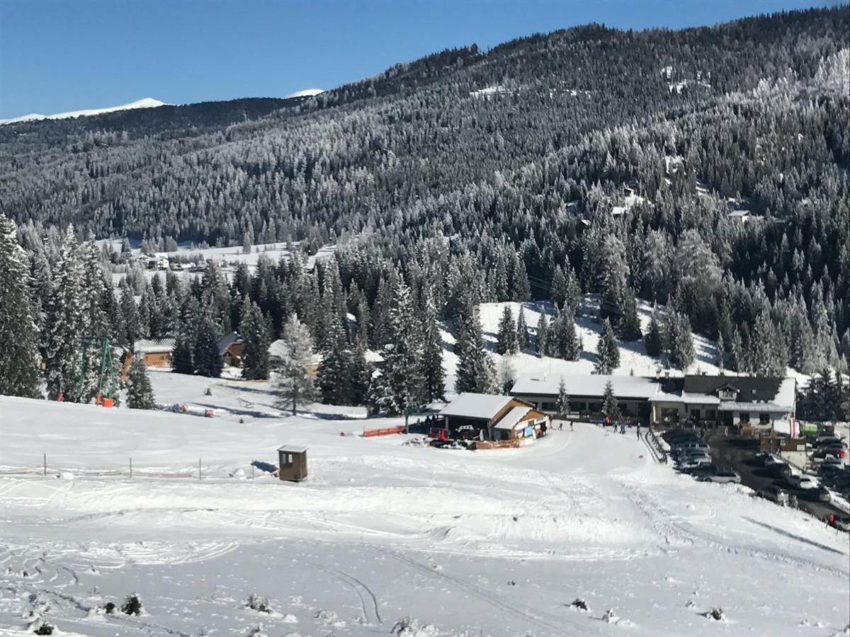Almhaus & Almchalet Flattnitz Kültér fotó
